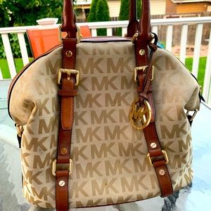 Michael Kors bag
